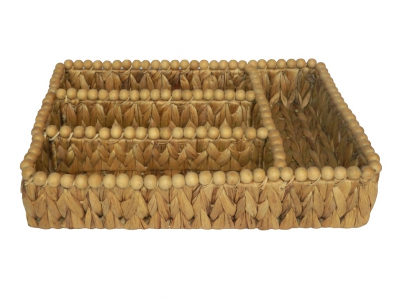 Water hyacinth cutlery tray with wooden beads